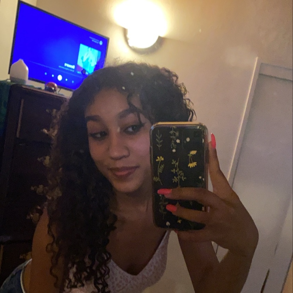 Meet your Posher, Kylah